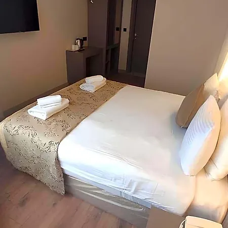 Hotel Samil 2*