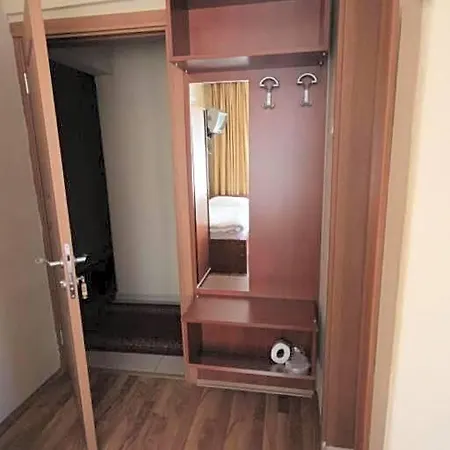 Hotel Samil